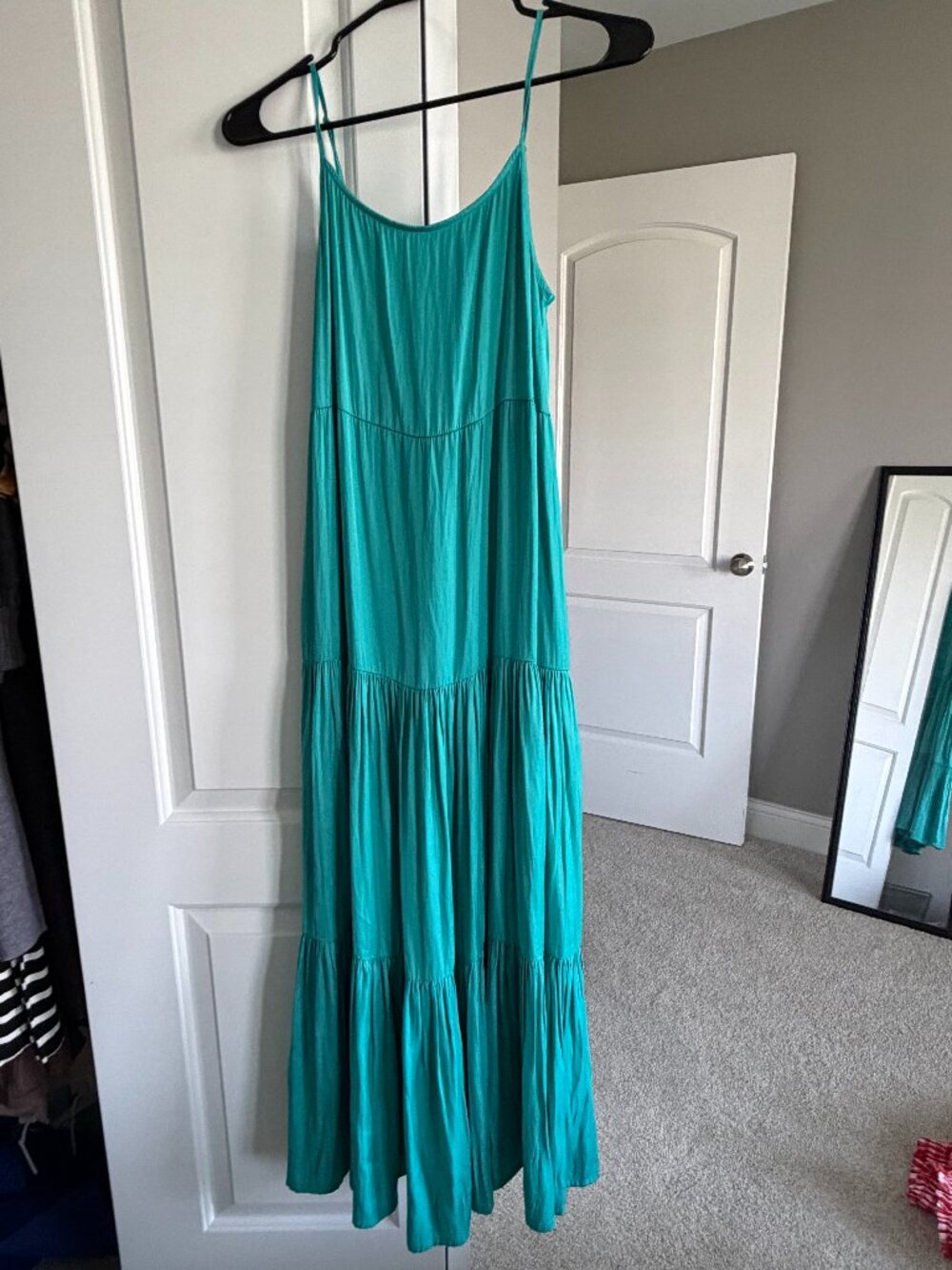 EUC Teal spaghetti strap maxi dress xs pockets